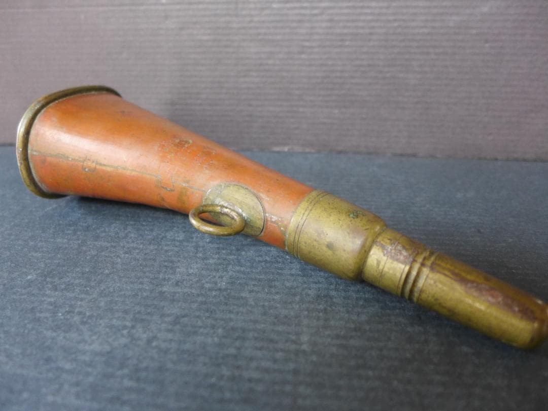 Period piece, old tofu shop’s trumpet, tofu seller’s trumpet, made of copper