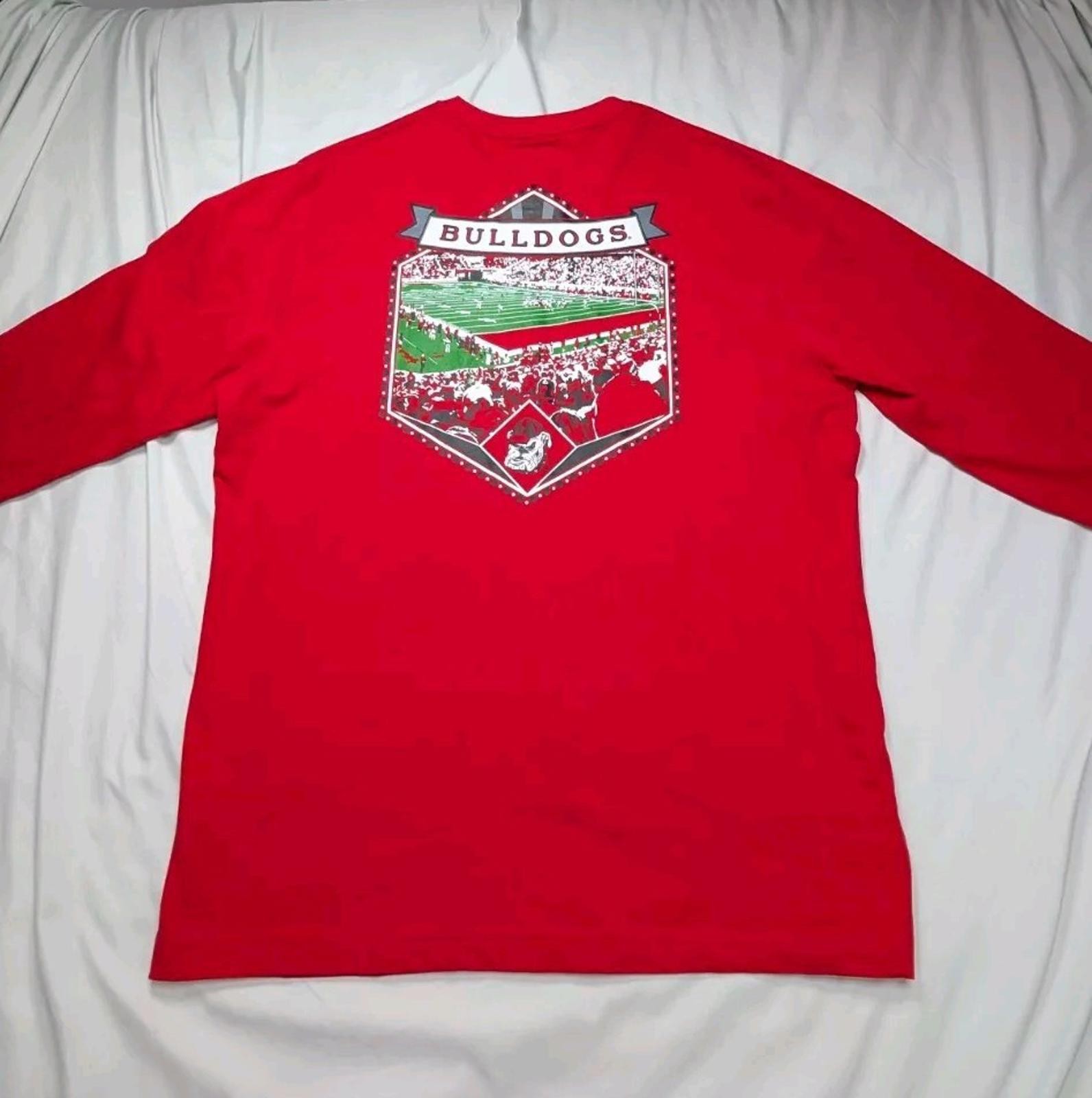 Champion Georgia Bulldogs UGA Red Long Sleeve Shirt Huge Back Piece Men’s Large