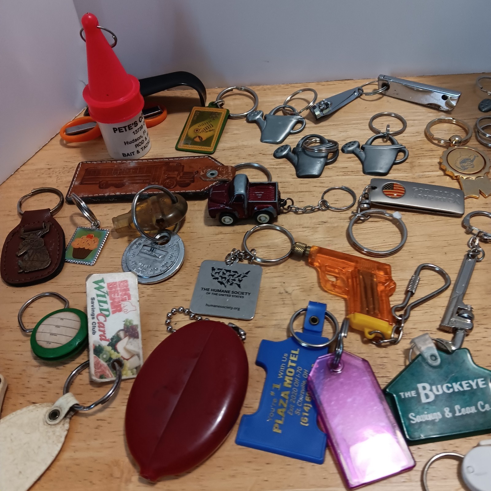 32 Vintage Keychain Lot Advertising Novelty Junk Drawer Estate Find
