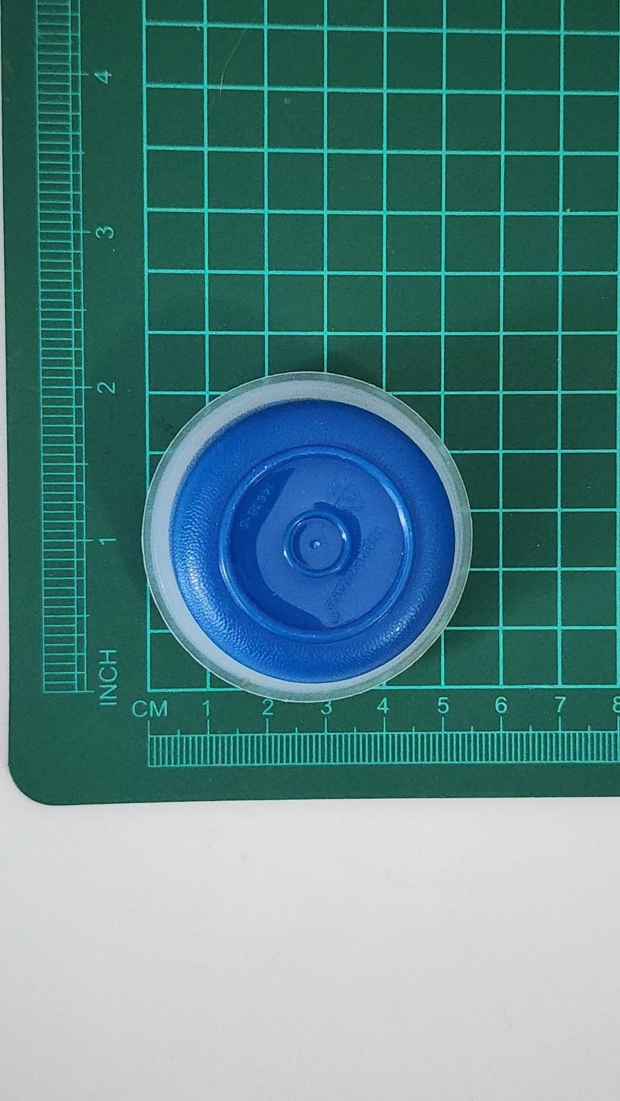 Tupperware blue Smidget container