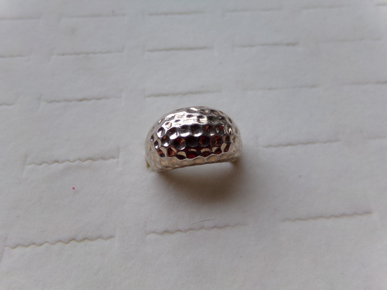 Vintage 925 Solid Sterling Silver Ring Sz 8.