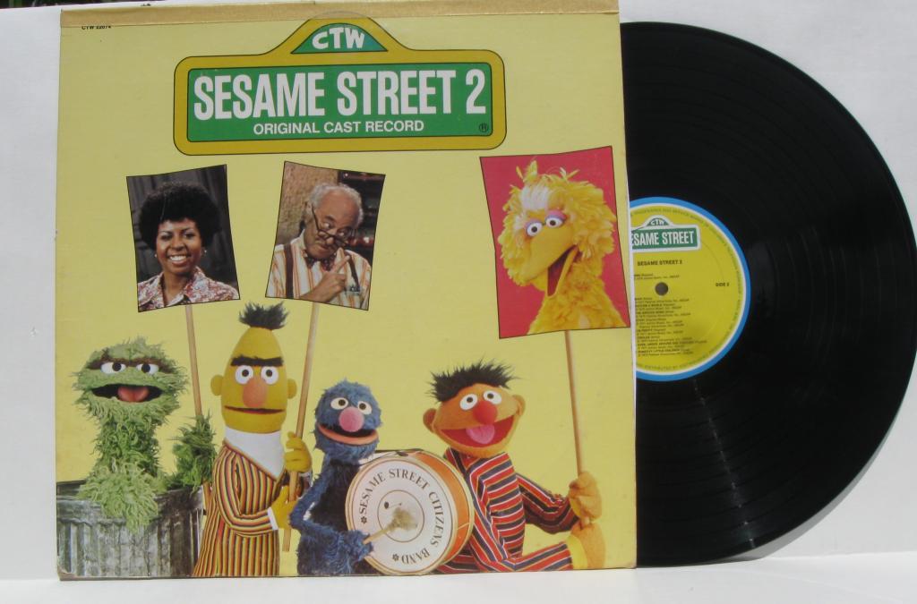 1977 Sesame Street 2 vinyl LP CTW 22074 Original Cast NM!