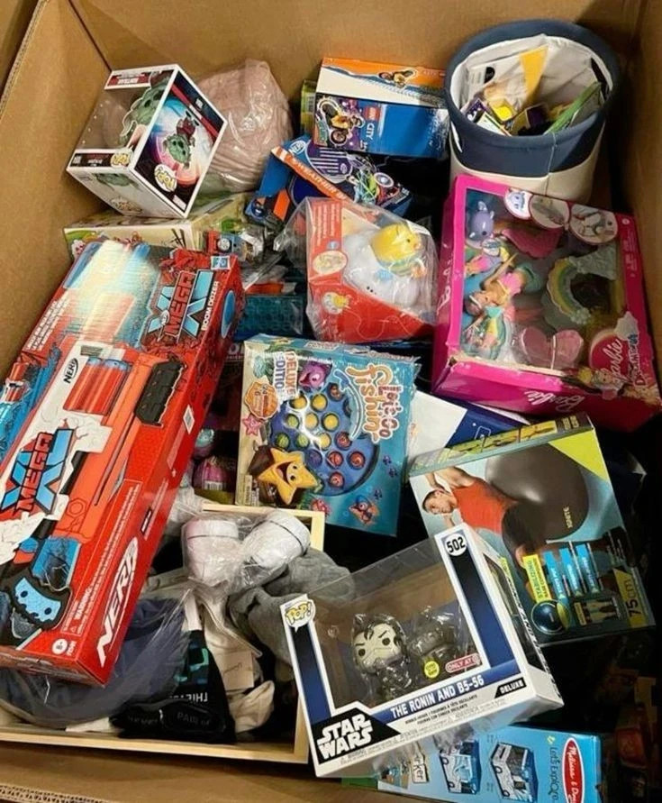 General Mixed Goods Box – Liquidation Deal Lot – Fast Handling