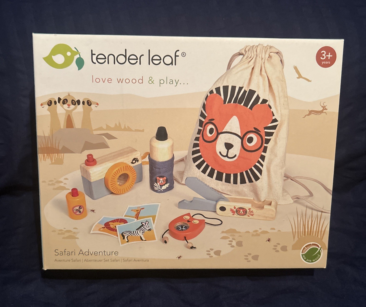 Tender Leaf Toys Safari Adventure Outdoor Educational Playset for Kids 3+