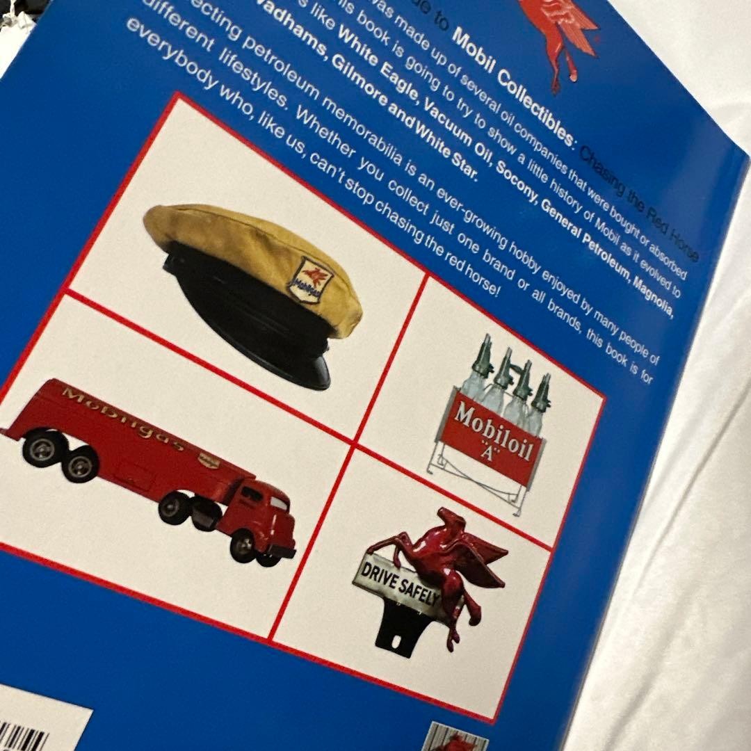 Rare Foreign Books Mobil Collection Gas Gas Light Mini Car Collector Book