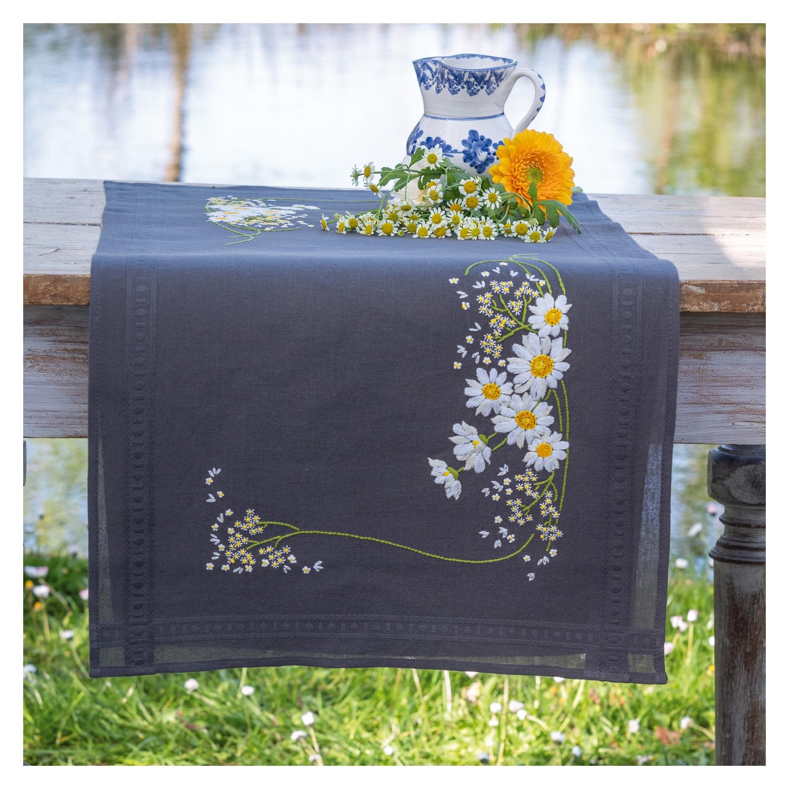 Vervaco Table Runner Satin Stitch Set Daisy Embroidery Picture Printed