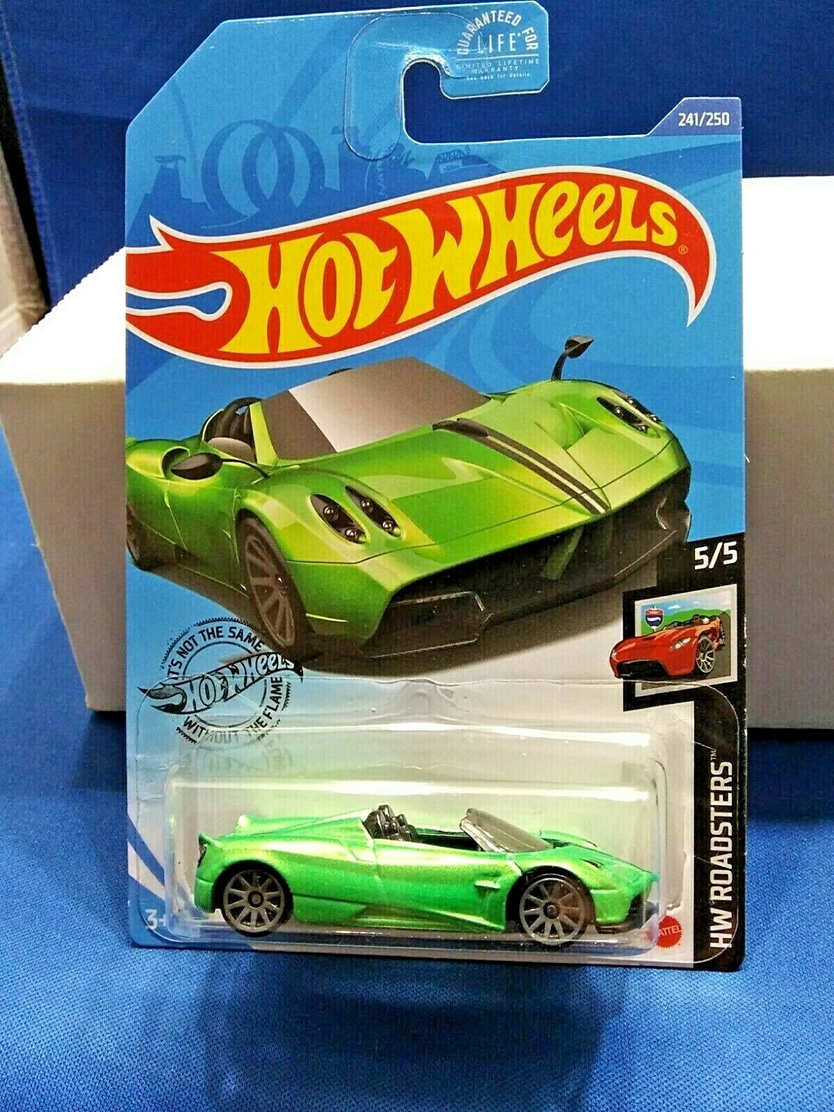 Hot Wheels ’17 Pagani Huayra Roadster HW Roadsters #5/5 Die-Cast 1:64 Scale New