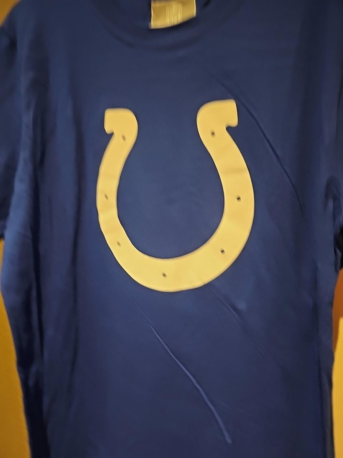 NFL Team Apparel Indianapolis Colts T-Shirt With Logo Size M