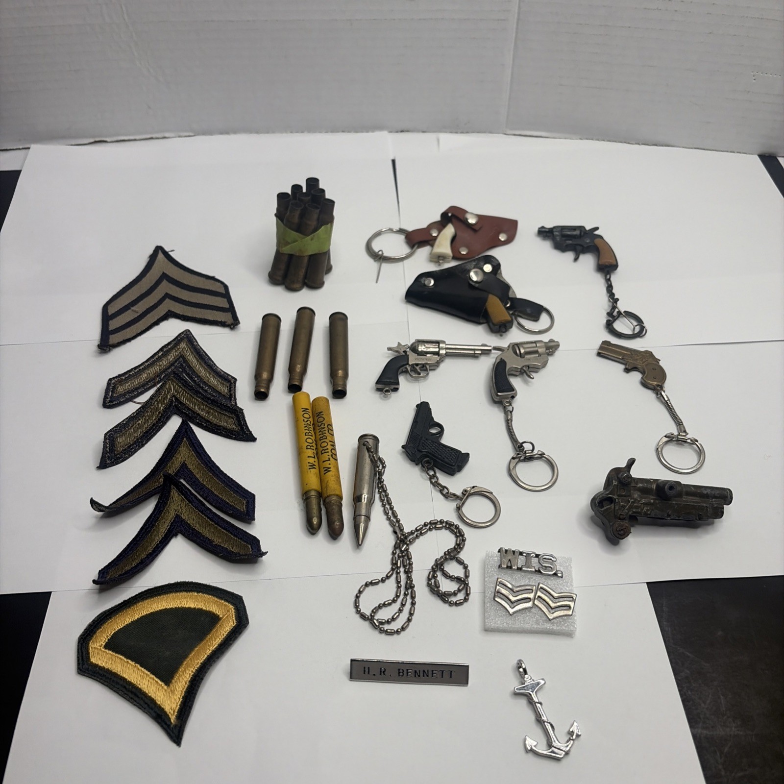 VTG Military Memorabilia Novelty Collectibles U.S.army Rank Insignia, Keychains