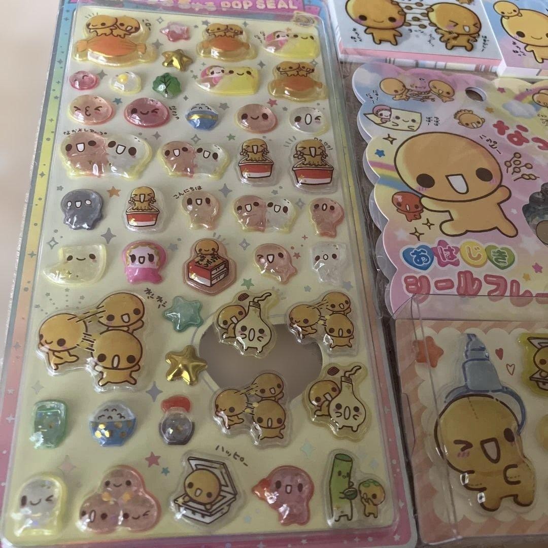 Uruchuru pop sticker mechanical pencil Ohajiki sticker memo pad Natto-chan