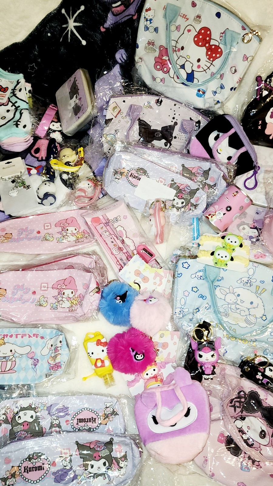 Sanrio Hello Kitty Surprise Box Lot Of 15 items gifts b*day lucky scoop mystery
