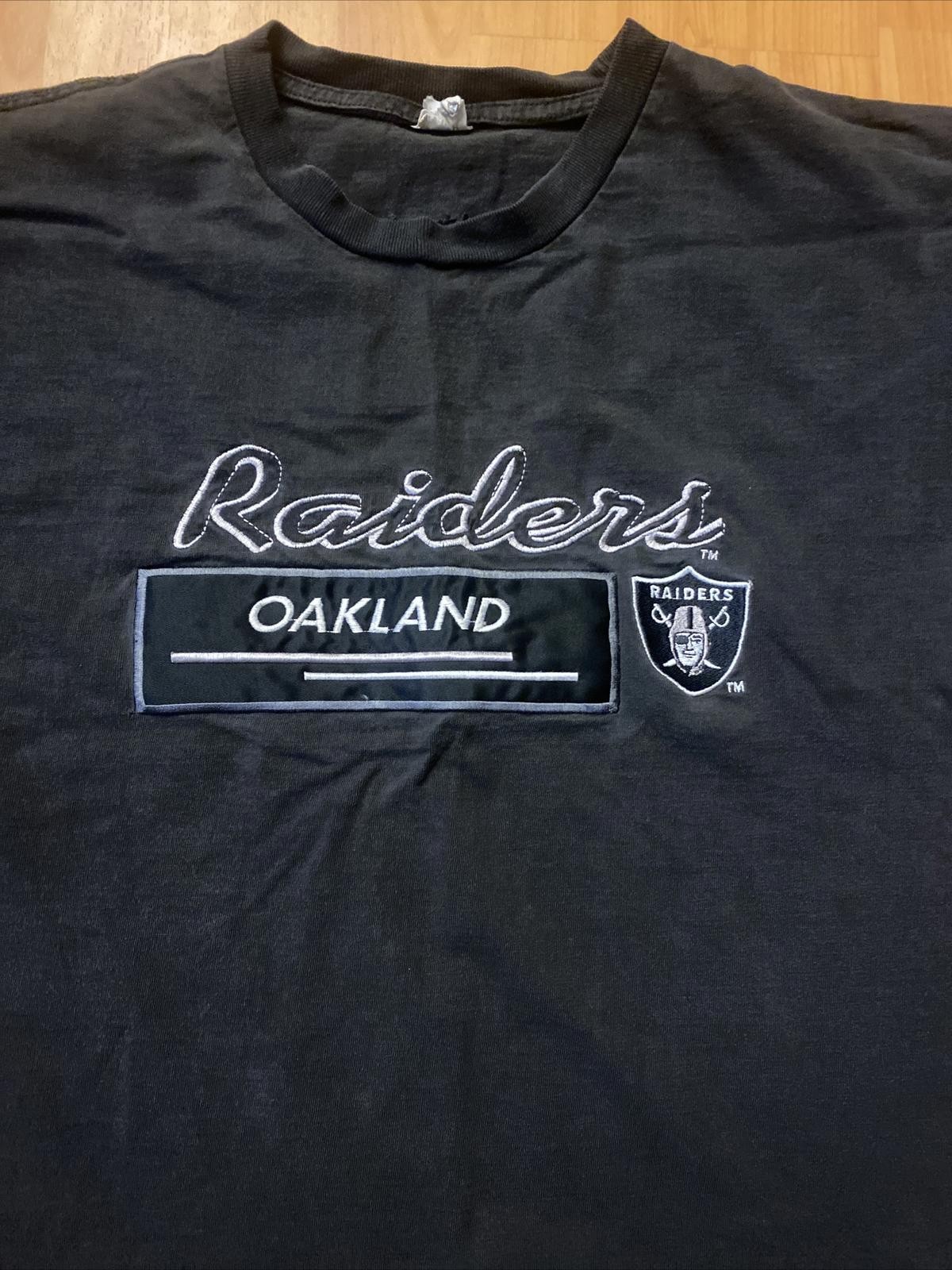 Vintage 1990s Oakland Raiders Logo 7 T-Shirt Large