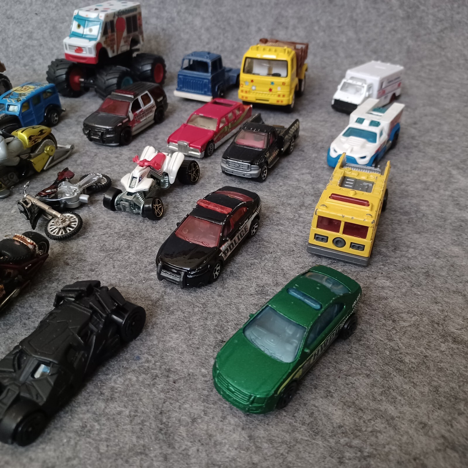 Junk Drawer Mixed Lot 1976 2000s Diecast Trucks Cars Motorcycles Hot Wheels More