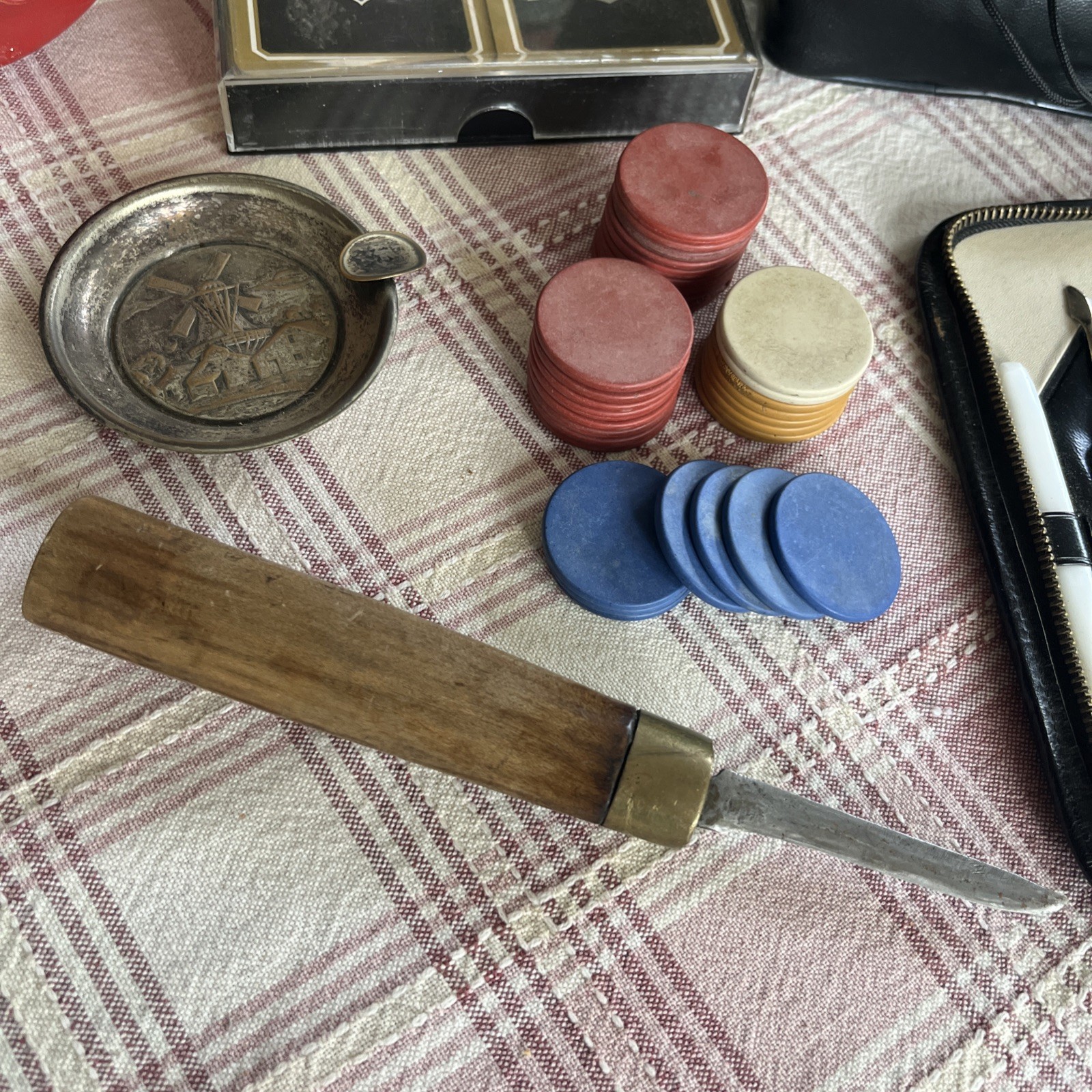 14 Pieces Vintage Lot w/ RCA Radio & Cassette Player Collectible Items Estate