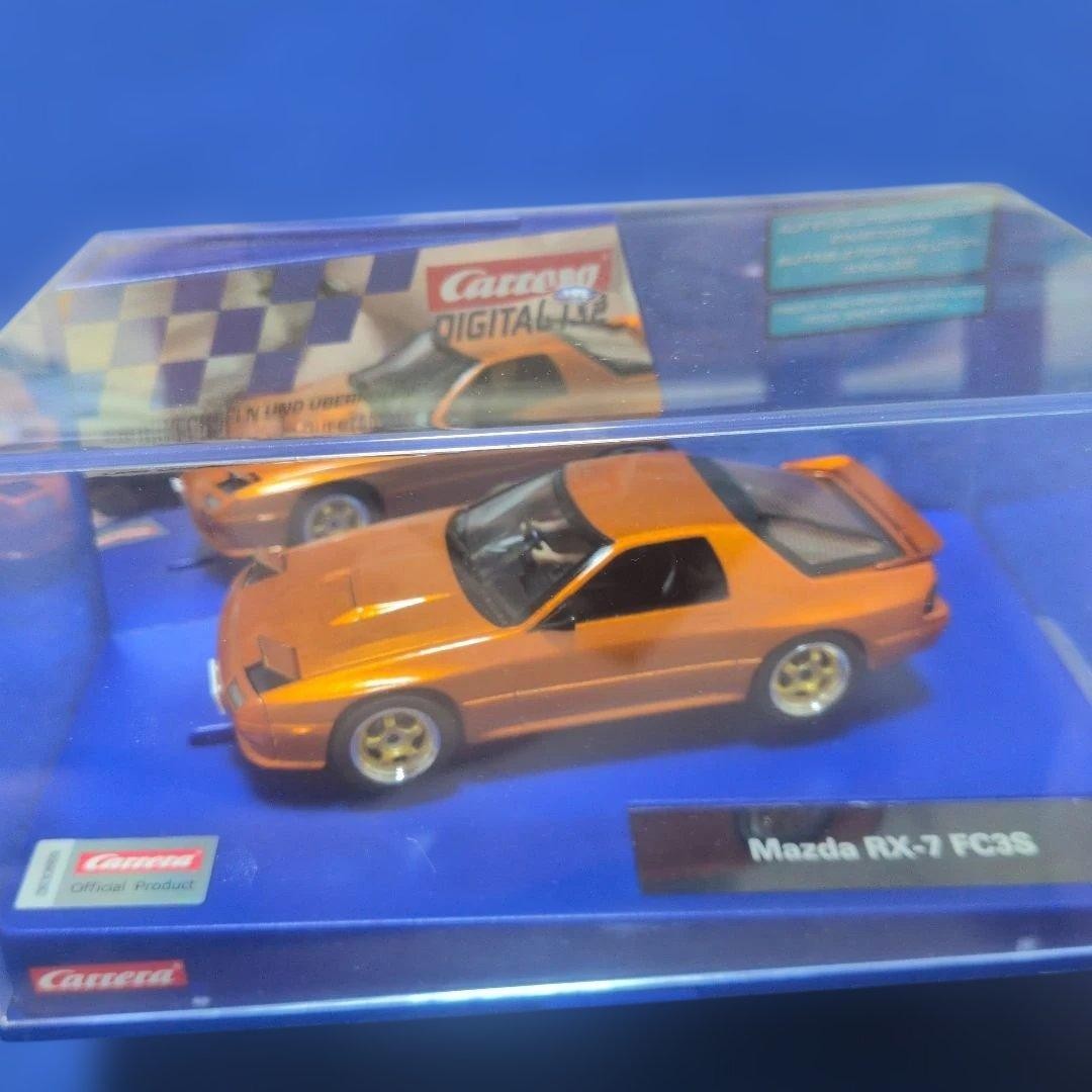 Carrera 1/32 Mazda RX-7 FC3S