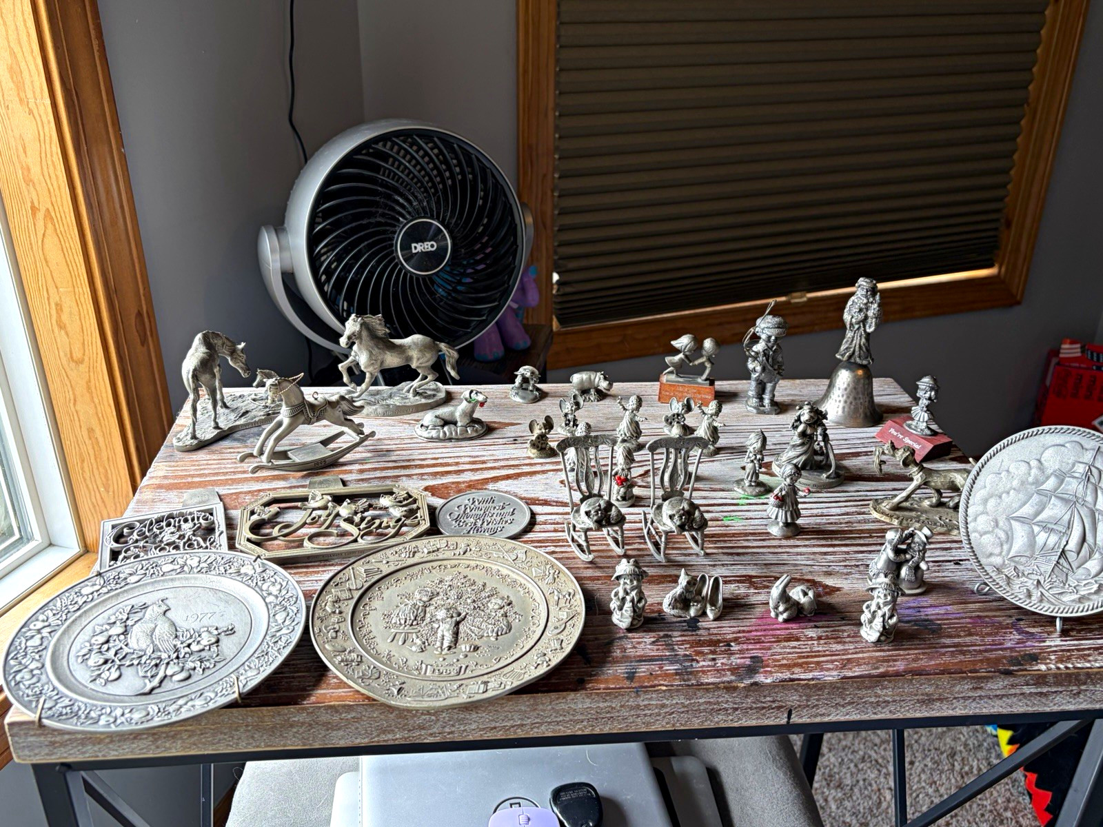 Mixed Halmark Pewter collectibles ￼