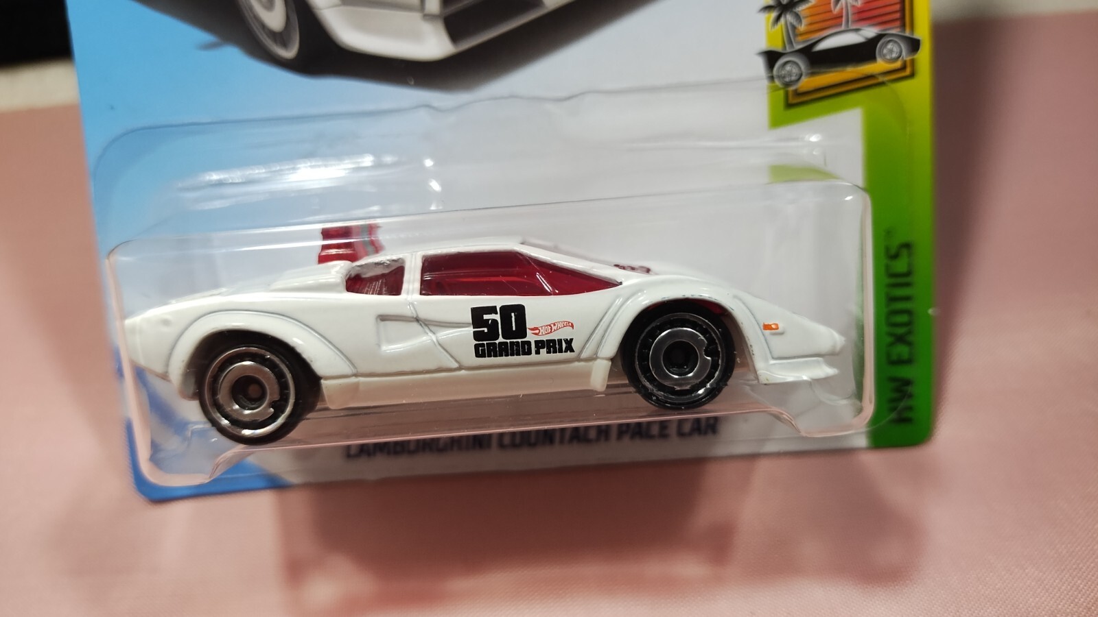 HOT WHEELS LAMBORGHINI COUNTACH PACE CAR HW EXOTICS #9/10 DIECAST 1:64 SCALE