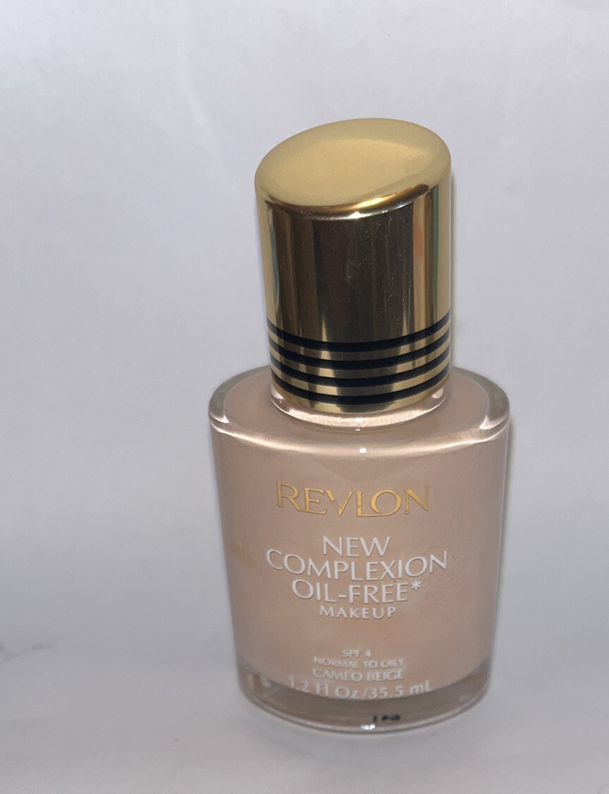 REVLON New Complexion Oil Free Makeup -Cameo Beige (Normal to dry) full size