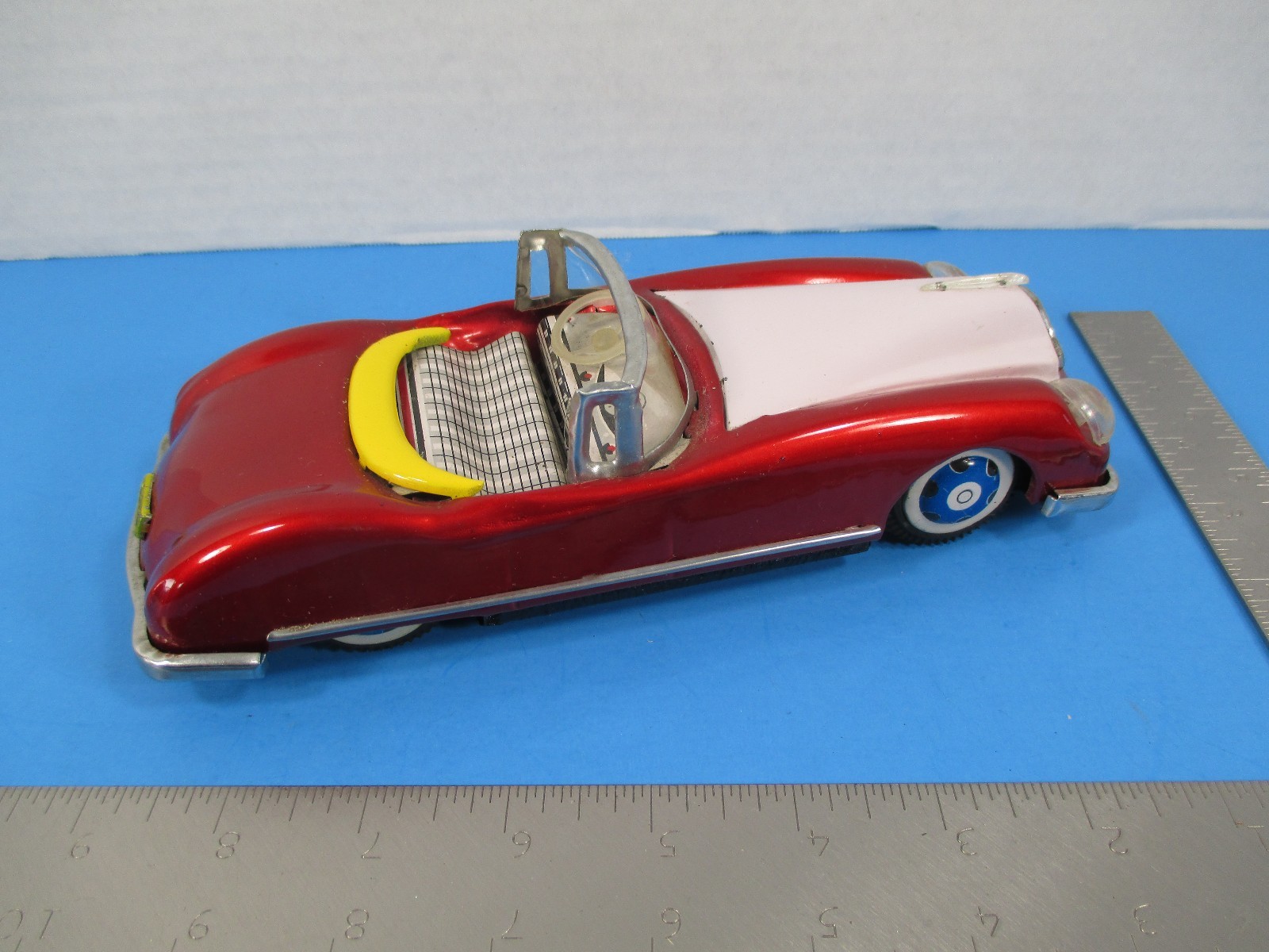 Vintage Friction Toy Car MF 787 Tin Toy Metal Sedan Red & White VS10