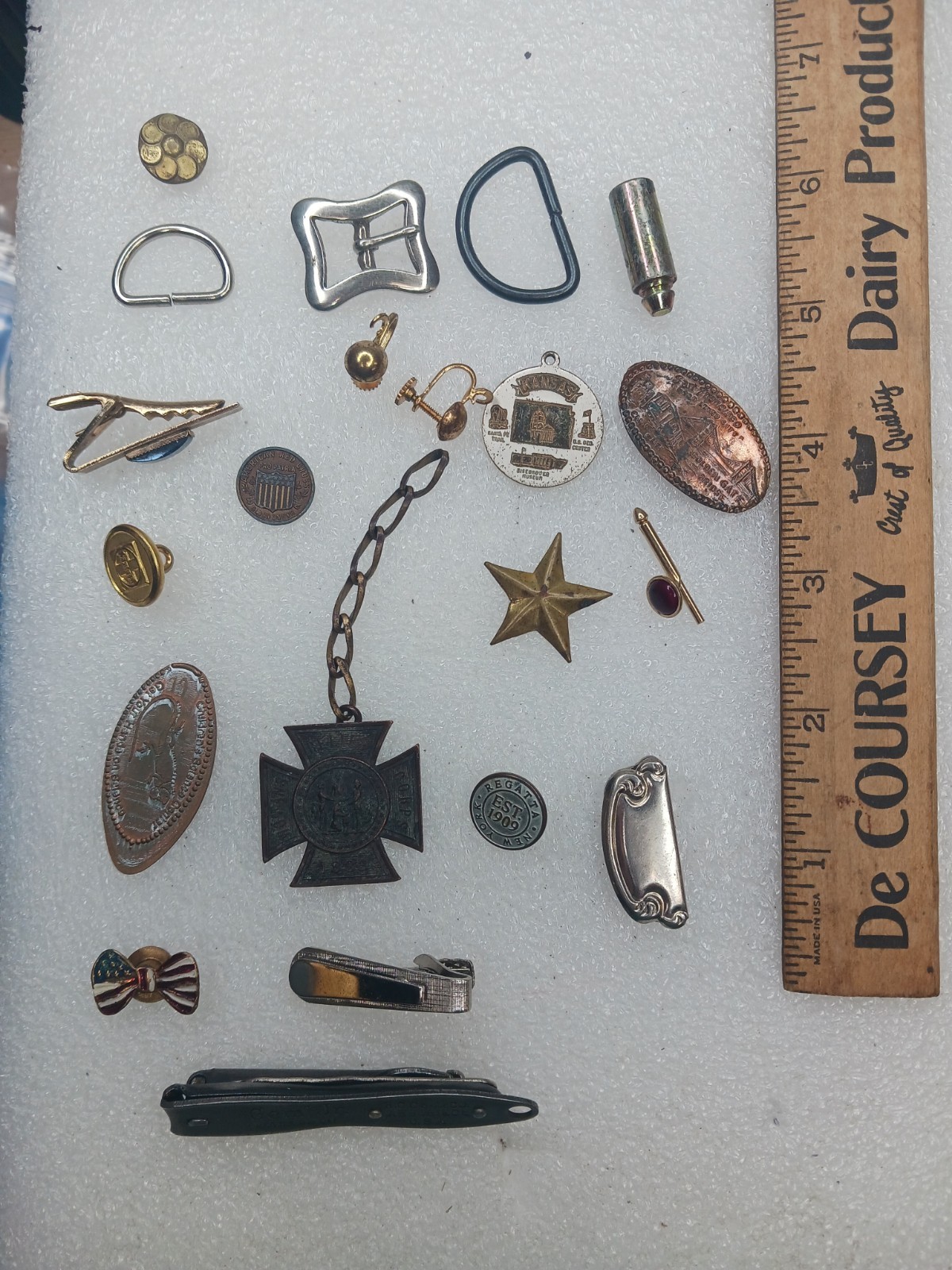 Vintage Junk Drawer Lot Military Medal Pins Tokens Tie Clips Coins Gem Jr…