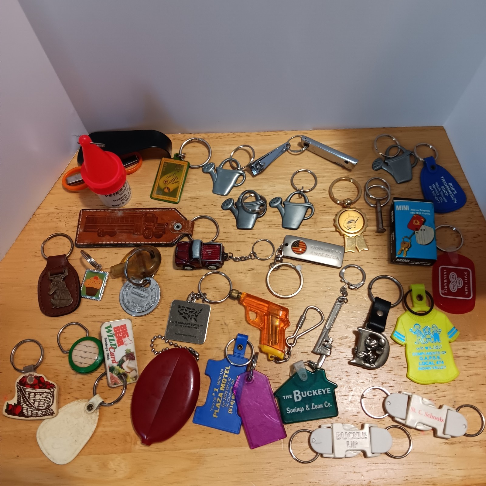32 Vintage Keychain Lot Advertising Novelty Junk Drawer Estate Find