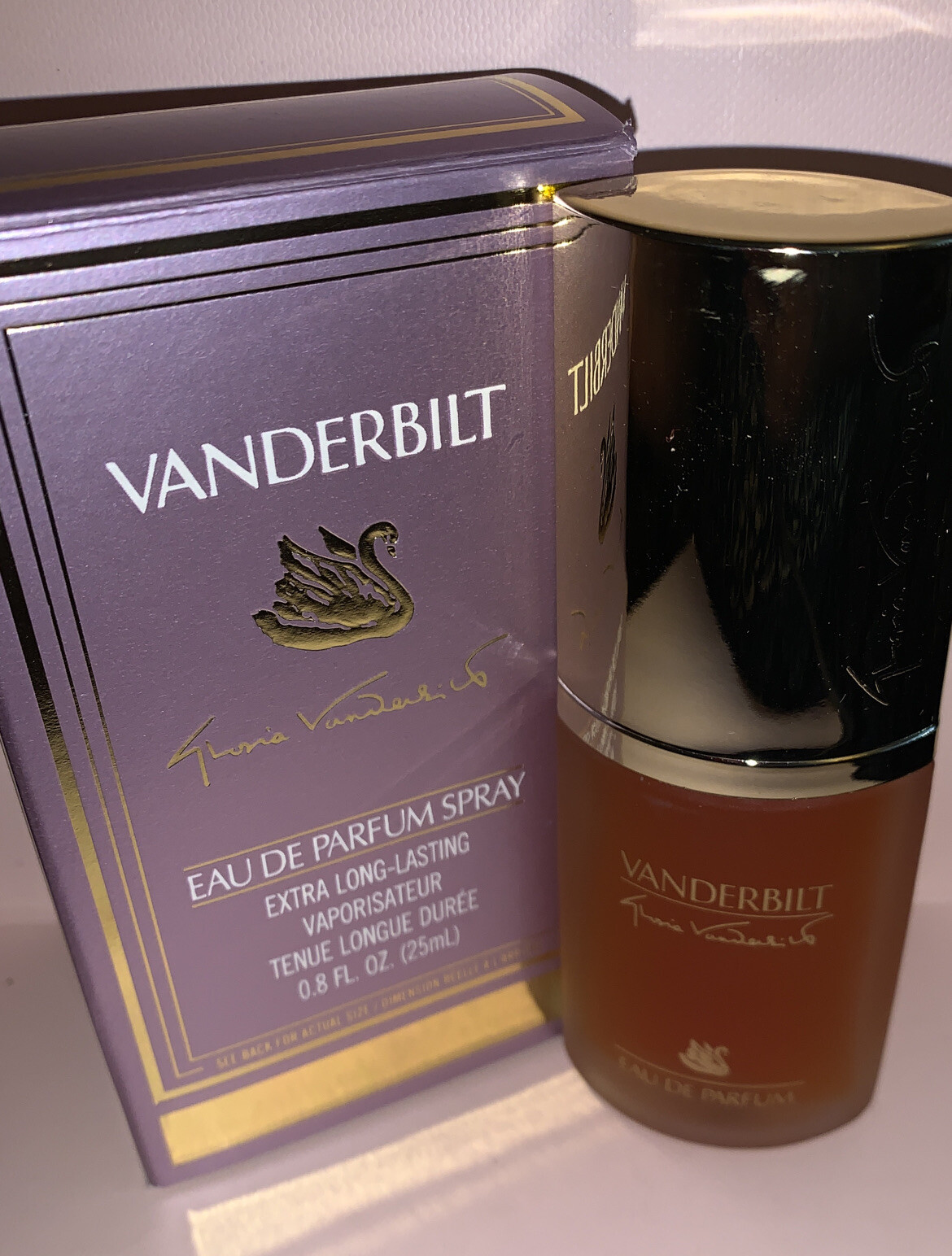 COSMAIR INC.VANDERBILT BY GLORIA VANDERBILT EAU DE PARFUM SPRAY 0.8 OZ New