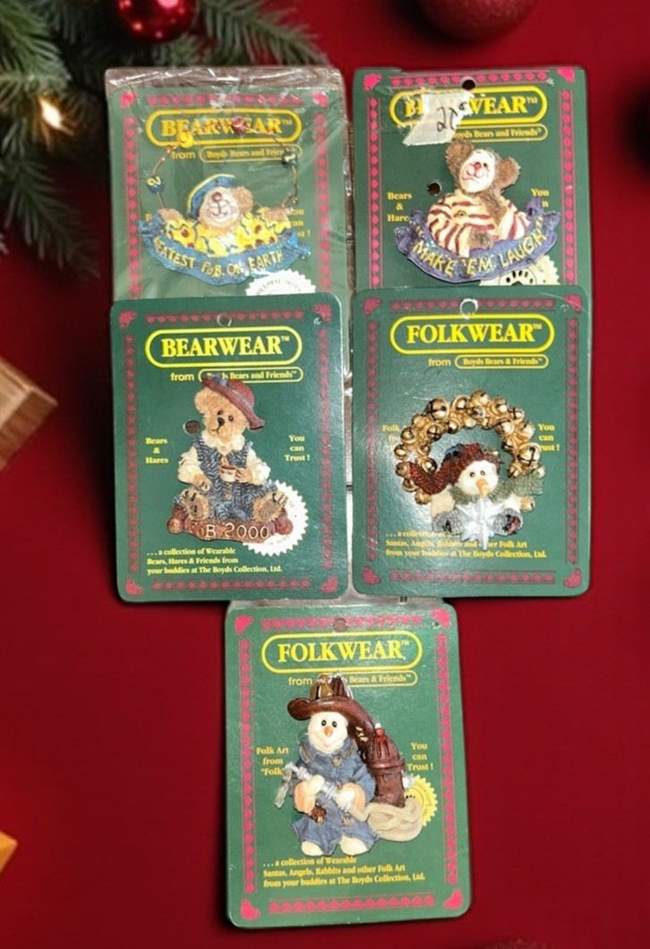 Lot of 5 Boyds Bear Pins Vintage 90s New on Card Folk Art Brooches Craft Gift