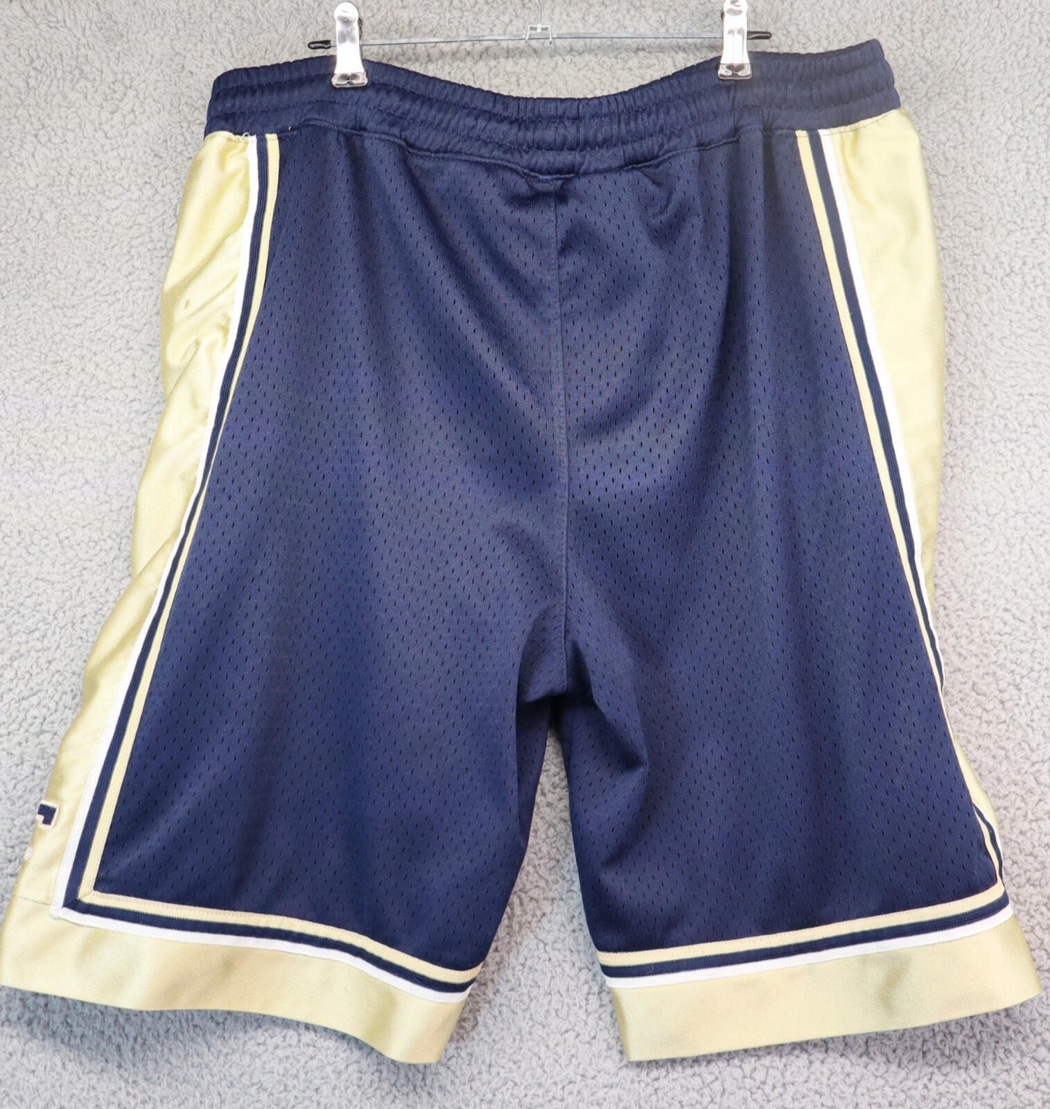 Georgia Tech Yellow Jackets Basketball Shorts Men Large