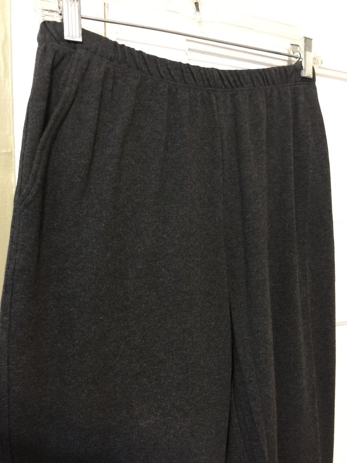 NWT Lands End Pull On Gray Active Pants S 6-8 Womens Stretch Comfortable