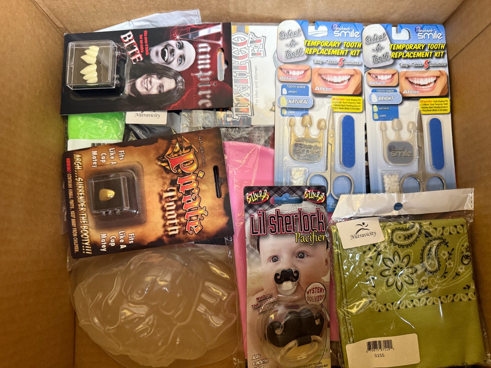 Bulk Reseller Lot 25pc Mixed Items Novelty Apparel Accessories Wholesale