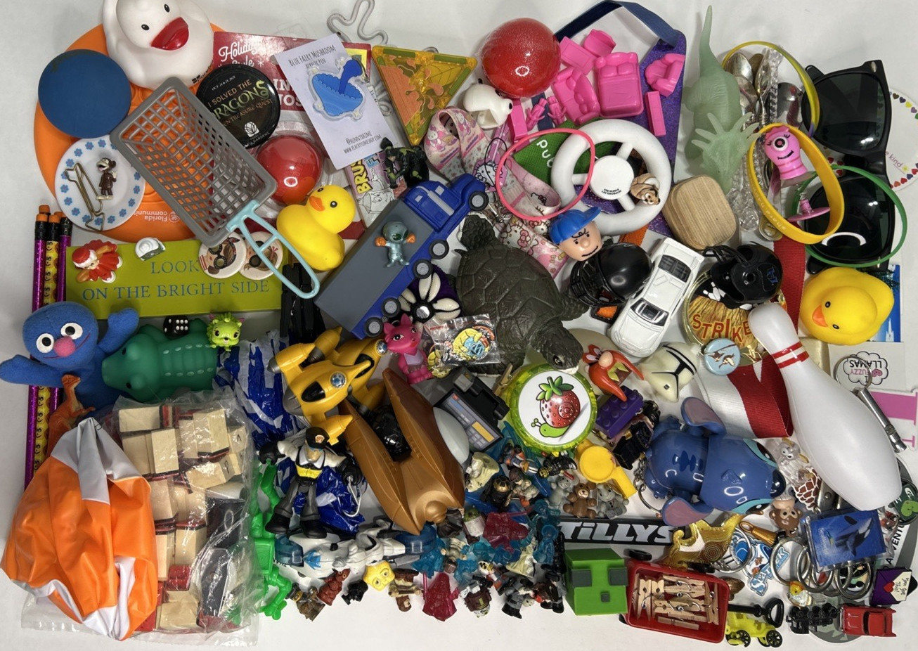 Junk Drawer Kids Toy Box Large Lot Over 4 lbs Hello Kitty Star Wars Ball Pin Fun