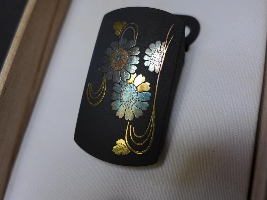 [Unused] Higo inlay, belt buckle and obi clasp, paulownia box with 2 pieces,