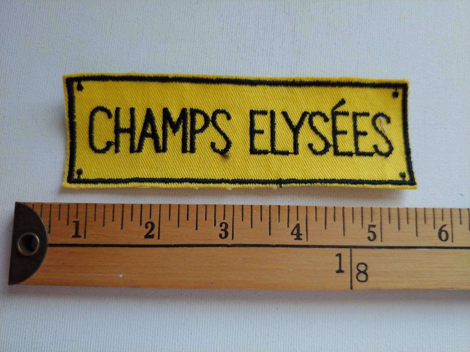 ( 70S CHAMPS ELYSEE PARIS FRANCE FRENCH PATCH CREST ECUSSON TRAVEL SOUVENIR )