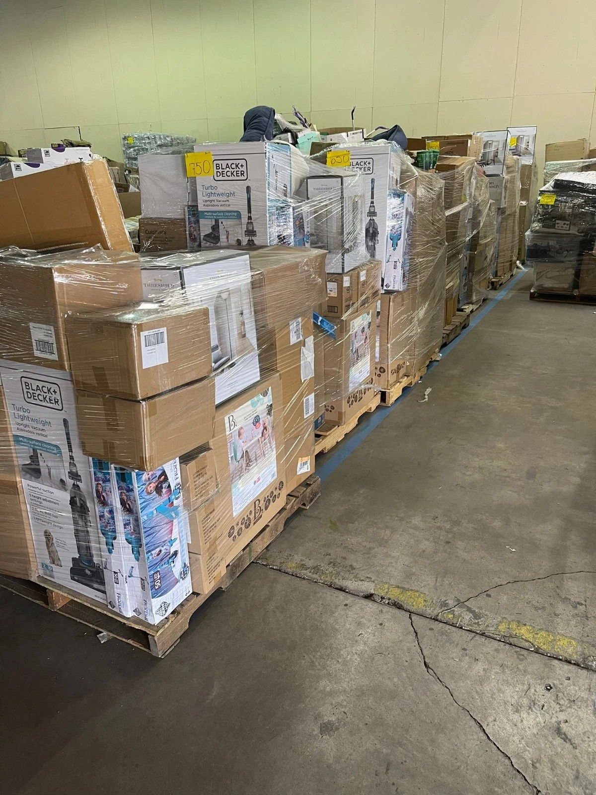 Mega Liquidation Bundle – New Overstock Items for Bulk Buyers