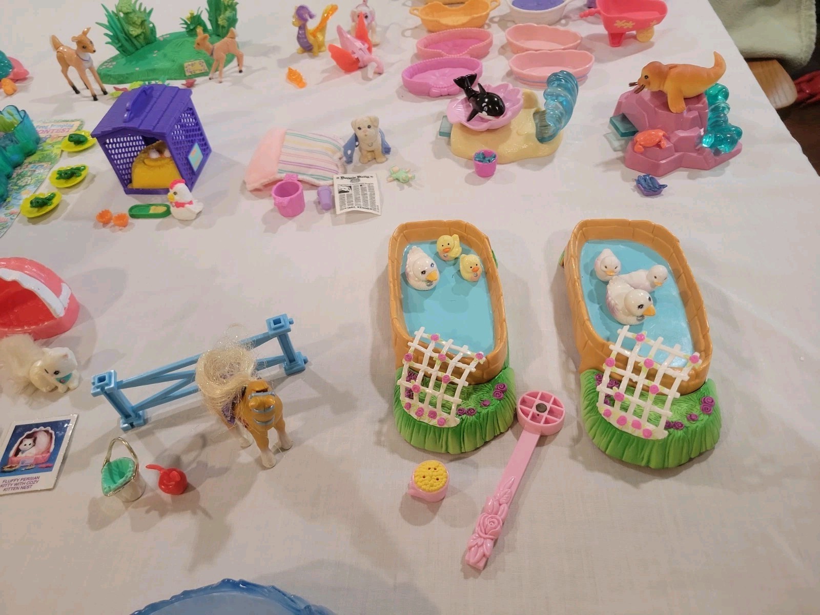Littlest Pet Shop Kenner/Hasbro 33 Sets (Not All Complete)-Xtra Pets/Accessories