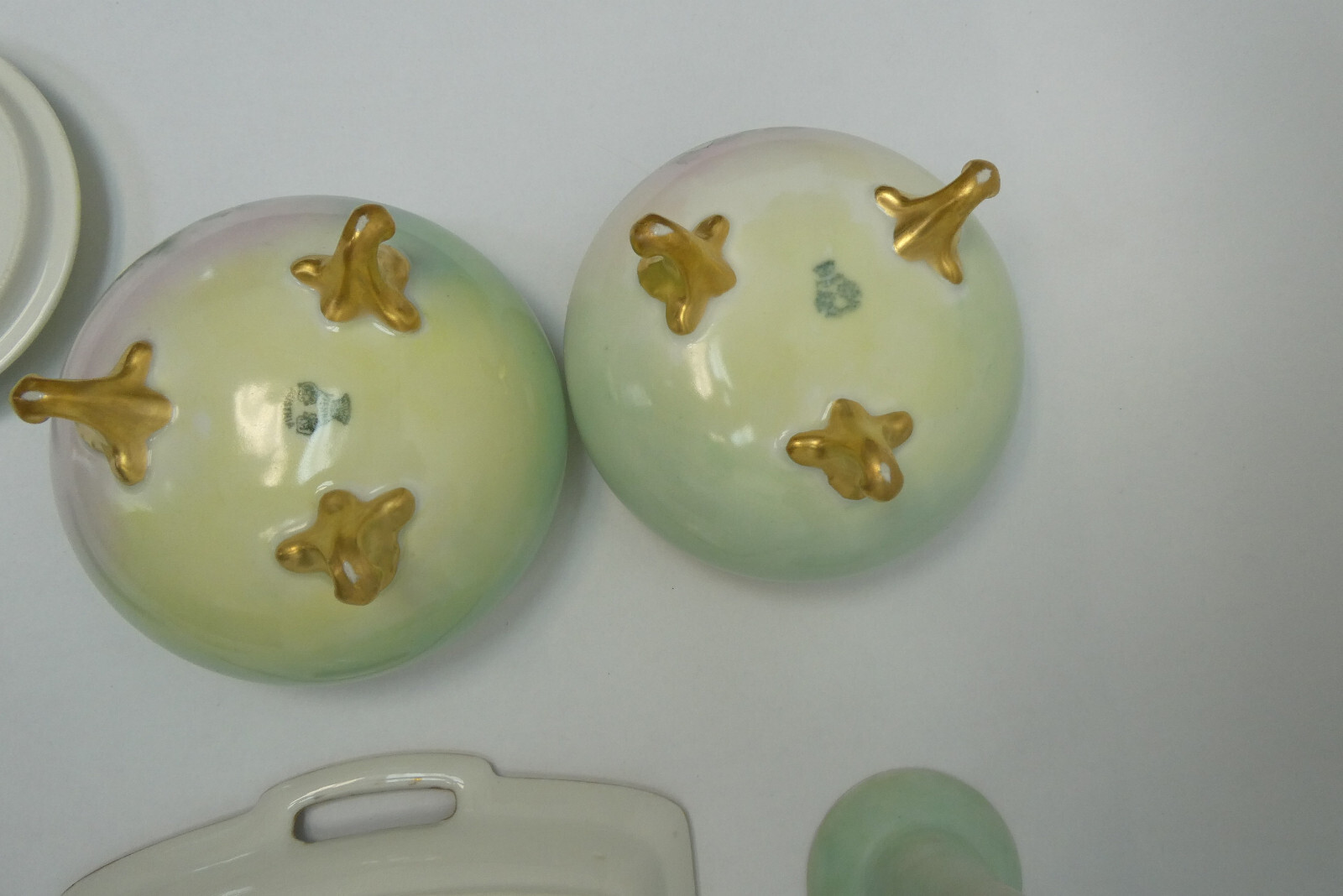 Ceramic Green Gold Apple Blossom Floral Pattern Tray Bud Vases Candle Holders