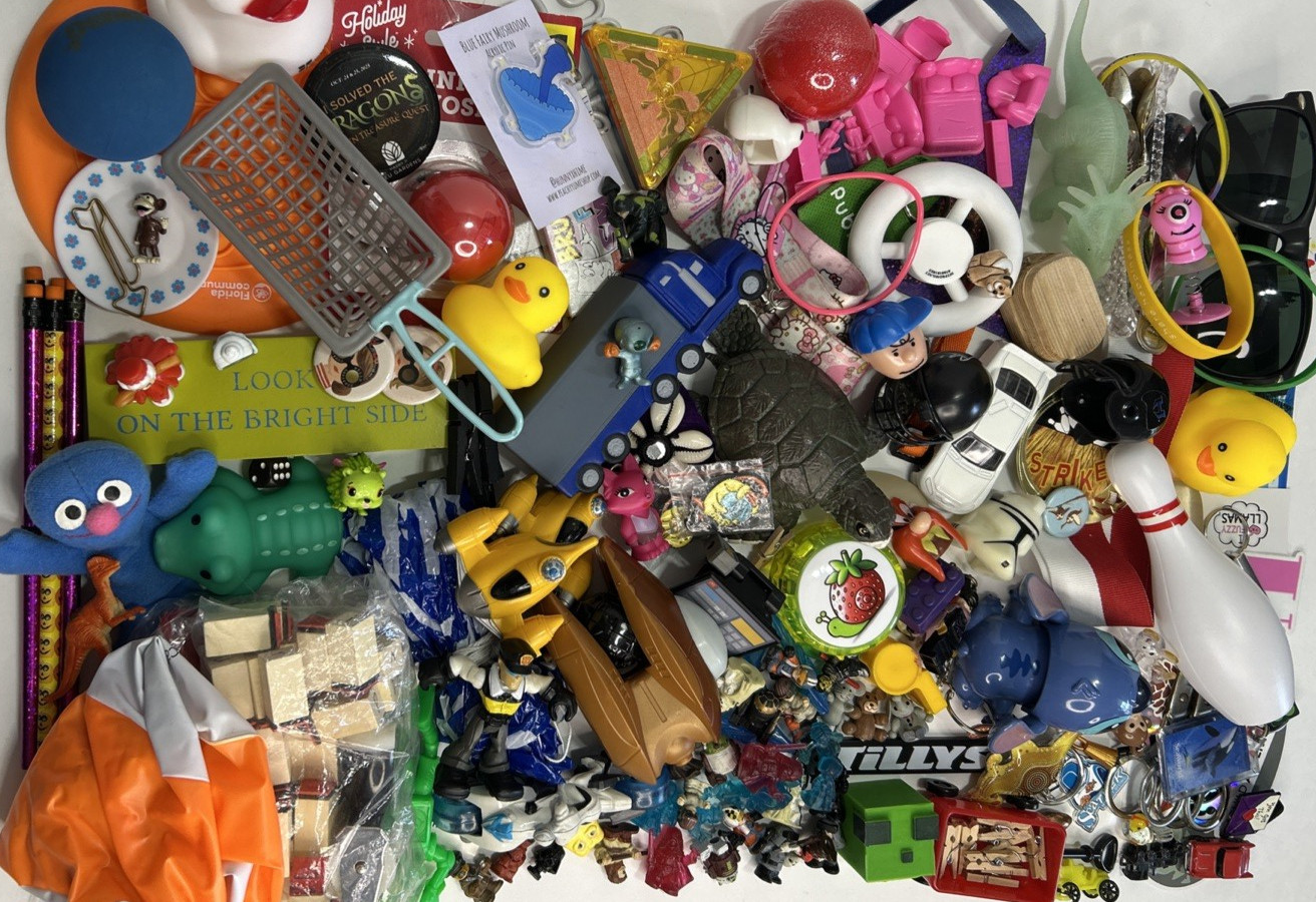 Junk Drawer Kids Toy Box Large Lot Over 4 lbs Hello Kitty Star Wars Ball Pin Fun