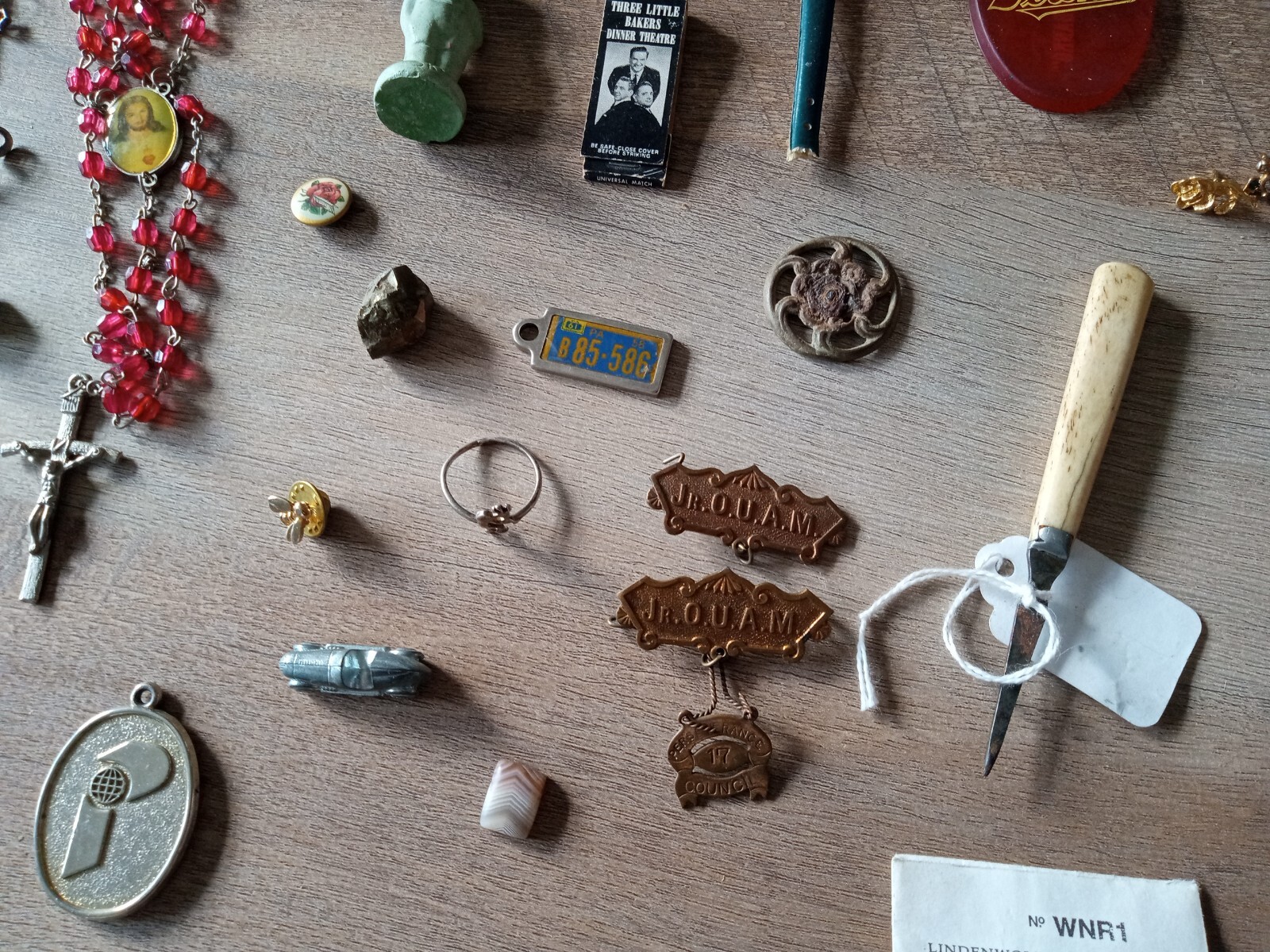 Lot Of 100+ Items Vintage Junk Draw Military Estate Sale/Jewerly& Old Items #214