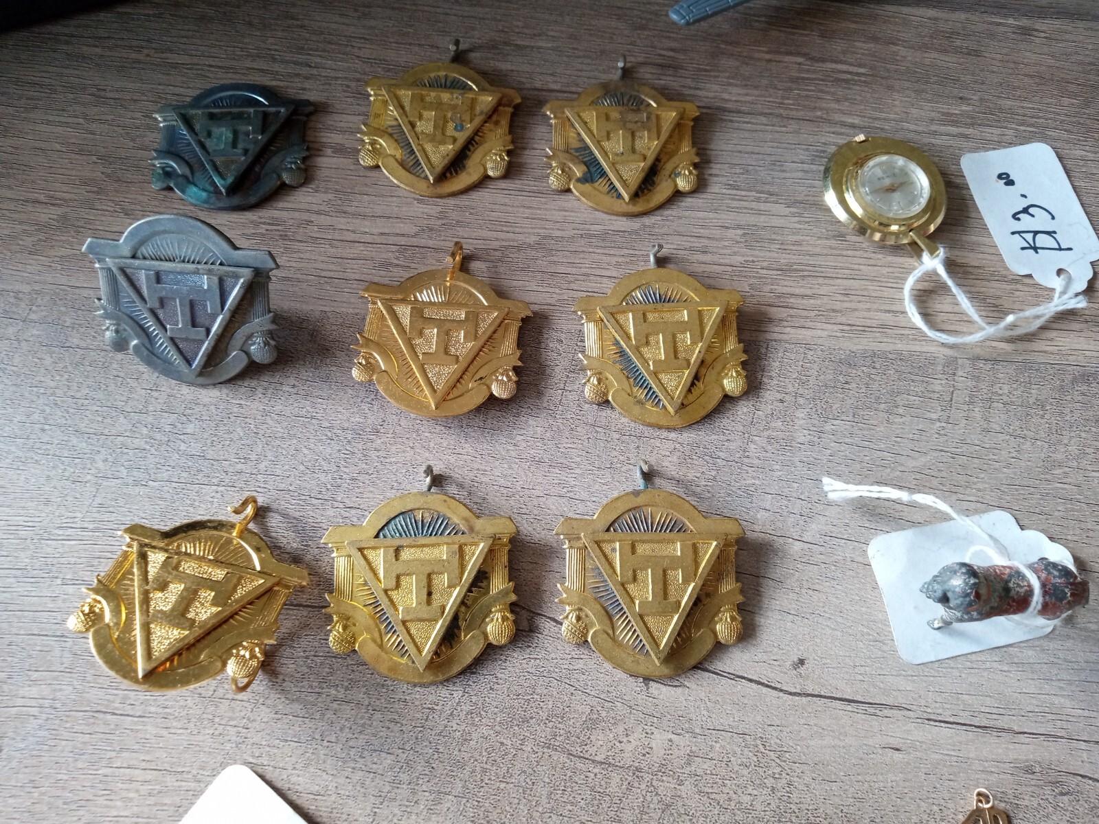 Lot Of 100+ Items Vintage Junk Draw Military Estate Sale/Jewerly& Old Items #214