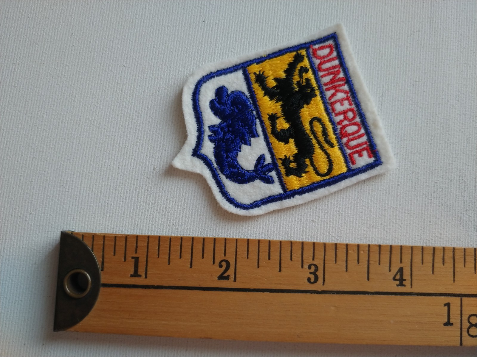 * RARE 70S DUNKERQUE FRANCE FRENCH TRAVEL SOUVENIR PATCH CREST ECUSSON *