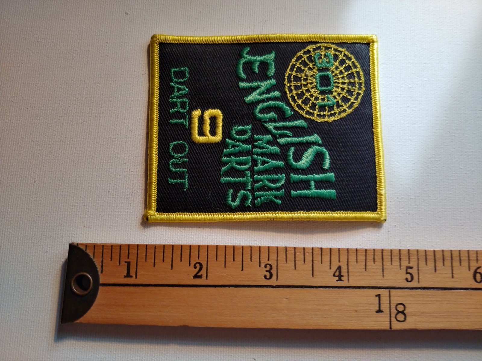 301 ENGLISH MARK DARTS DART OUT 9 TOURNAMENT FLECHETTE PATCH CREST ECUSSON
