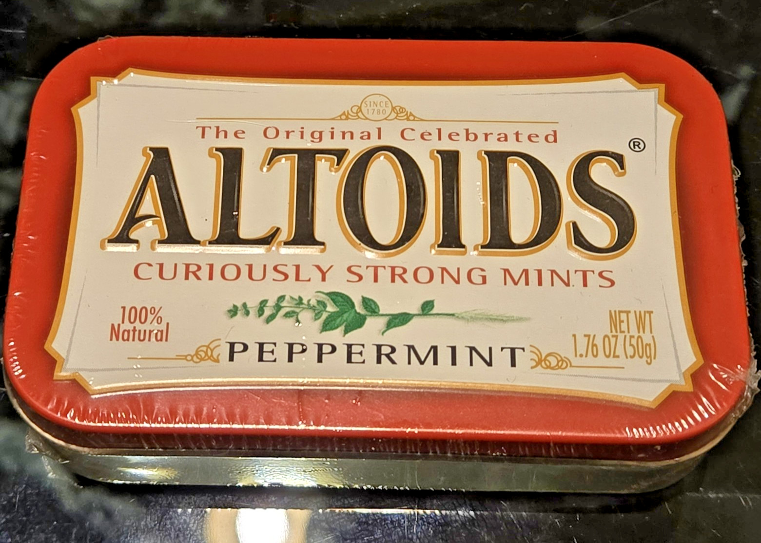 Vintage RARE Sealed Altoids Tin 100% Natural Peppermint Discontinued Early 2000s