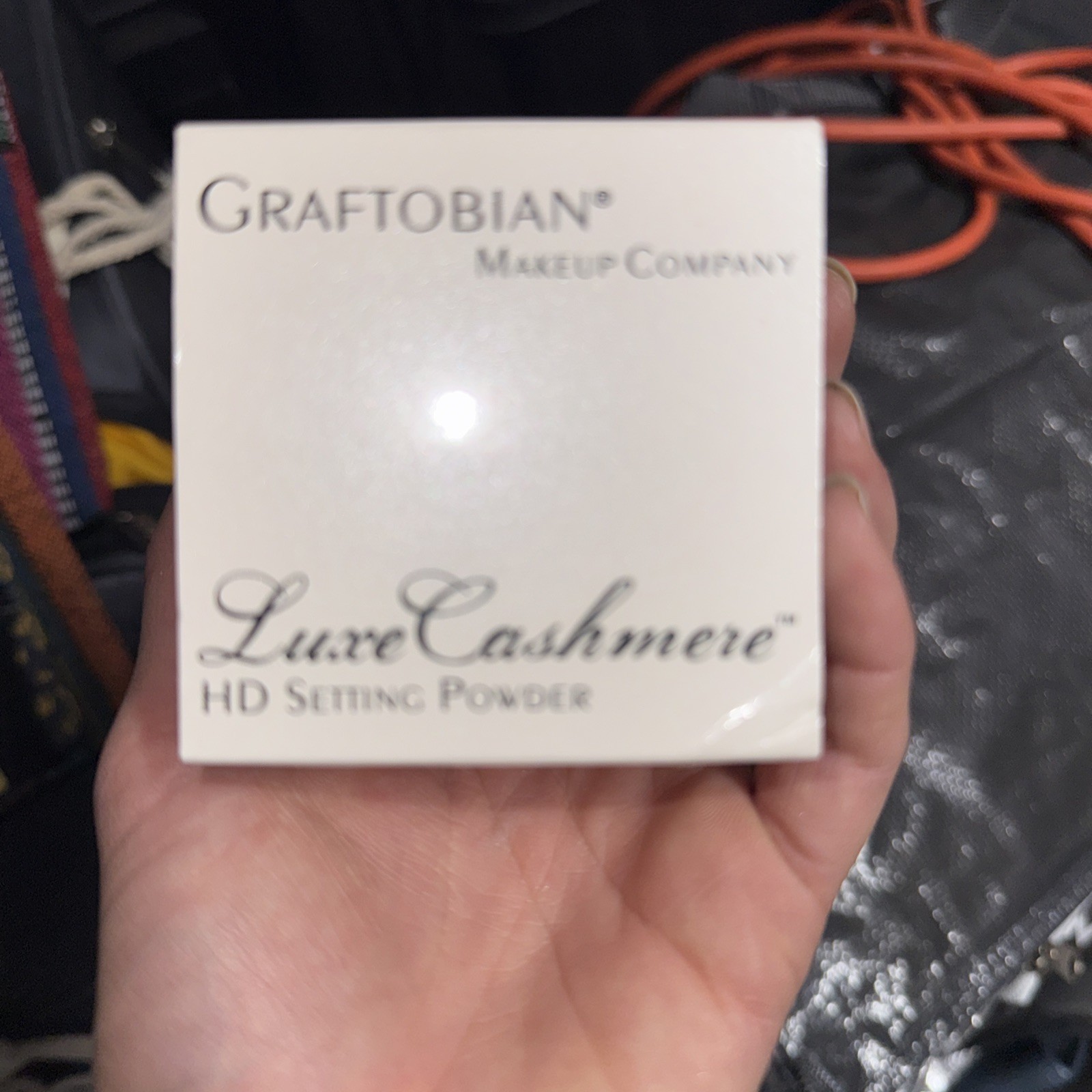 Graftobian HD LuxeCashmere Setting Powder, Matte, Silky Finish