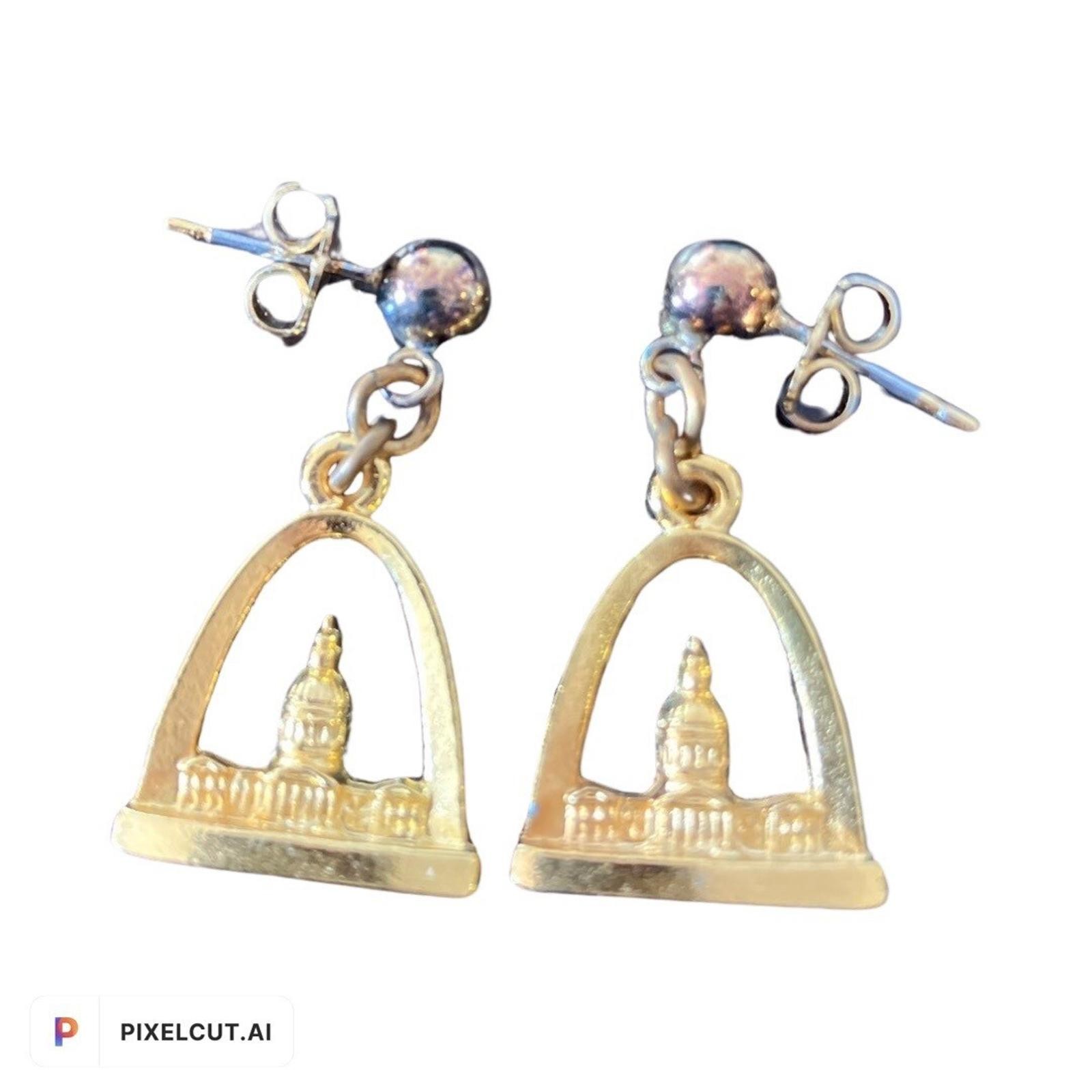 Vtg St. Louis Arch Gateway to the West Pierced Dangled Gold Tone Earrings