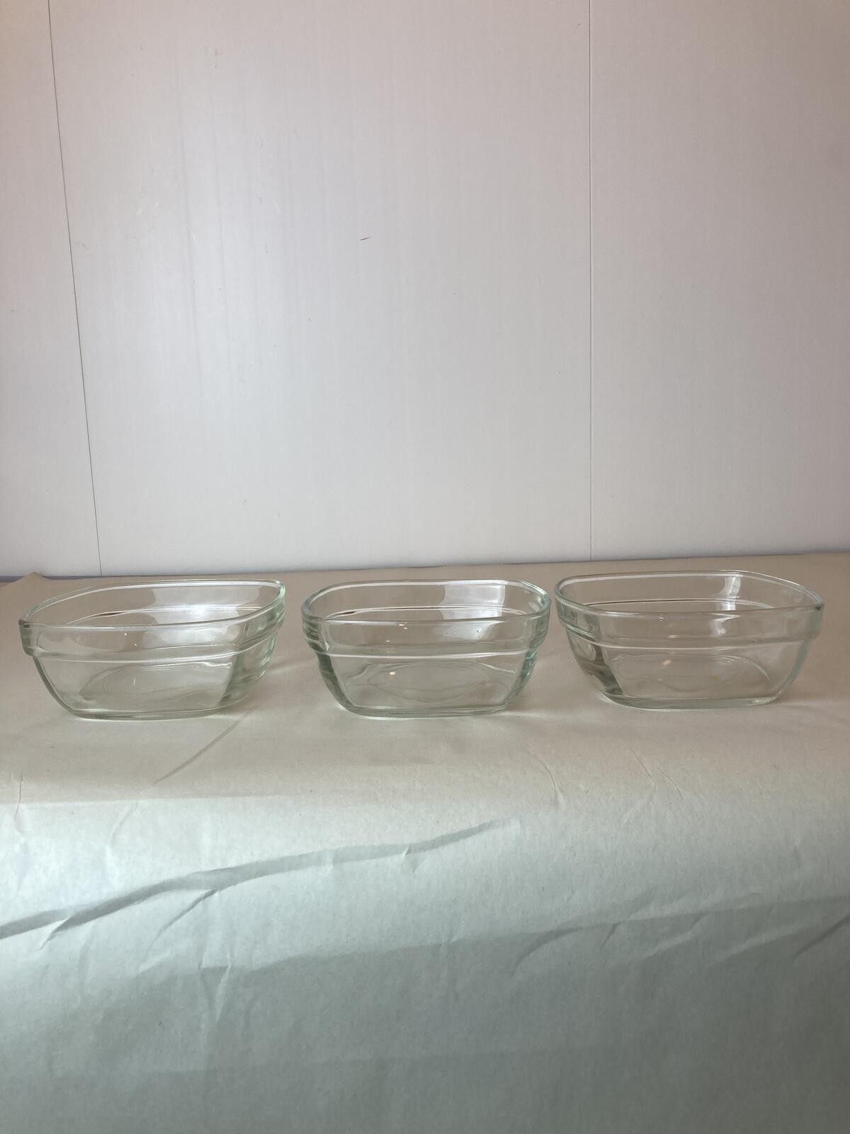 Clear Glass Refrigerator Nesting Dishes Set Embossed