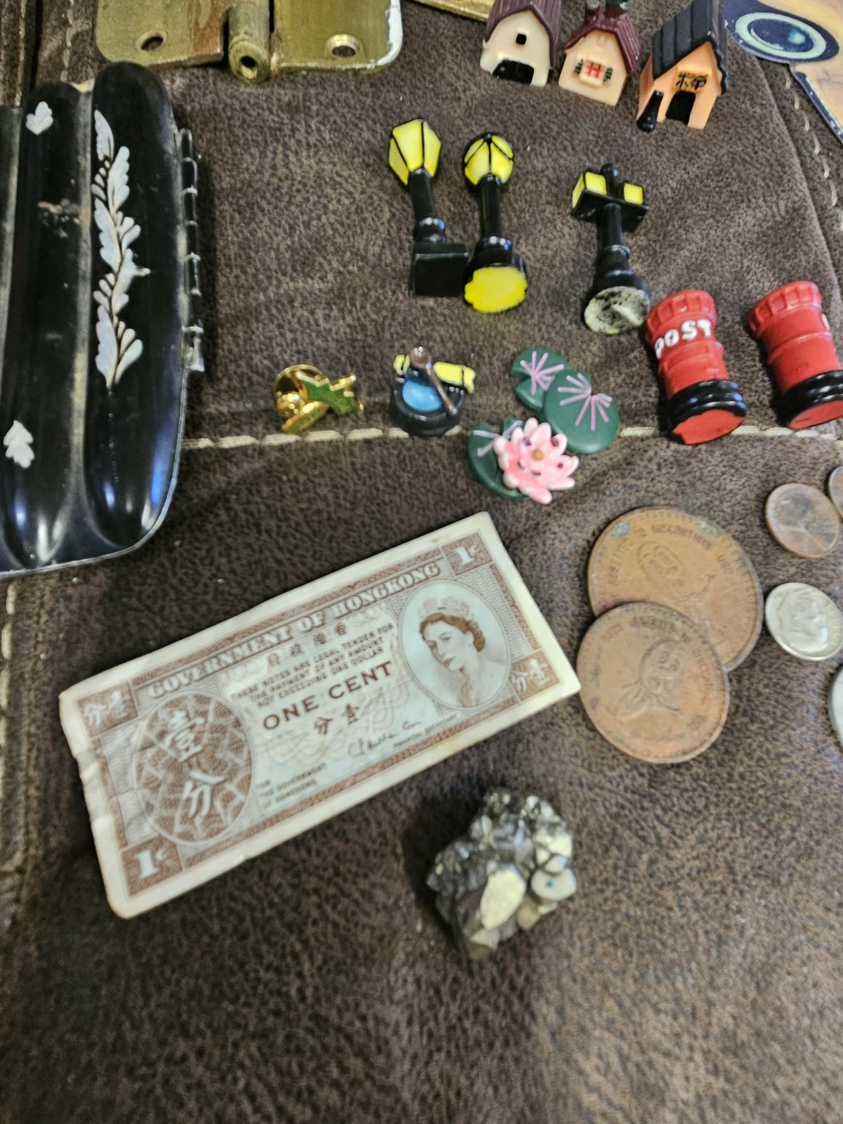Junk Drawer Lot Silver Sog Knife Breyer Disney Polaroid Camera Auburn Knife