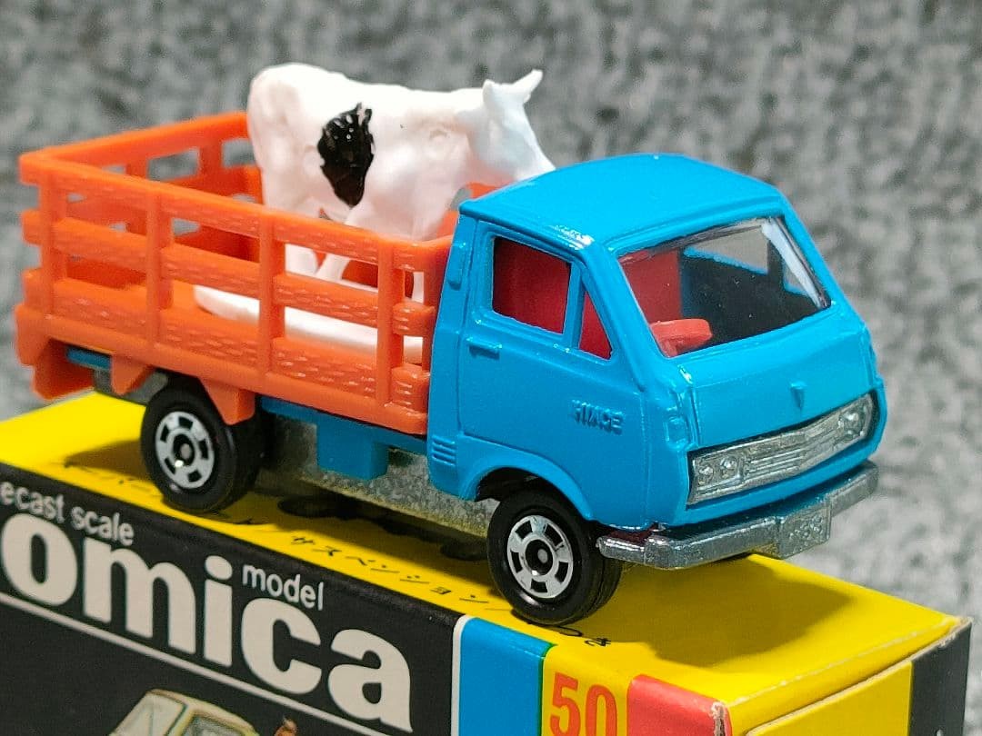 Black Box Tomica 50 Toyota Hiace Ranch Truck Good Condition Made in Japan