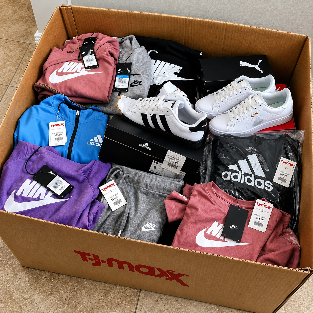 Amazon Warehouse Clearance Mystery Box – Premium Liquidation Stock