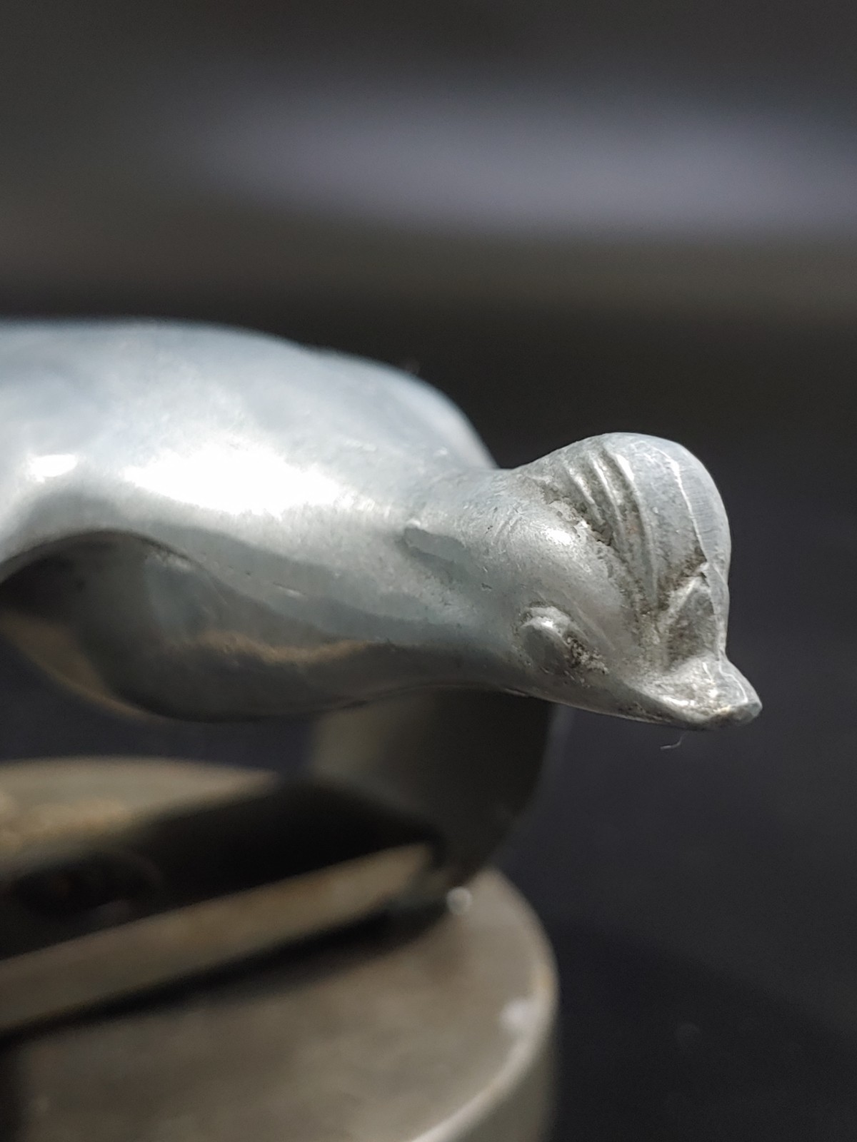 1931 Ford Model A Oldtimer US Car Pewter Sculpture Flying Bird Figurine Emblem