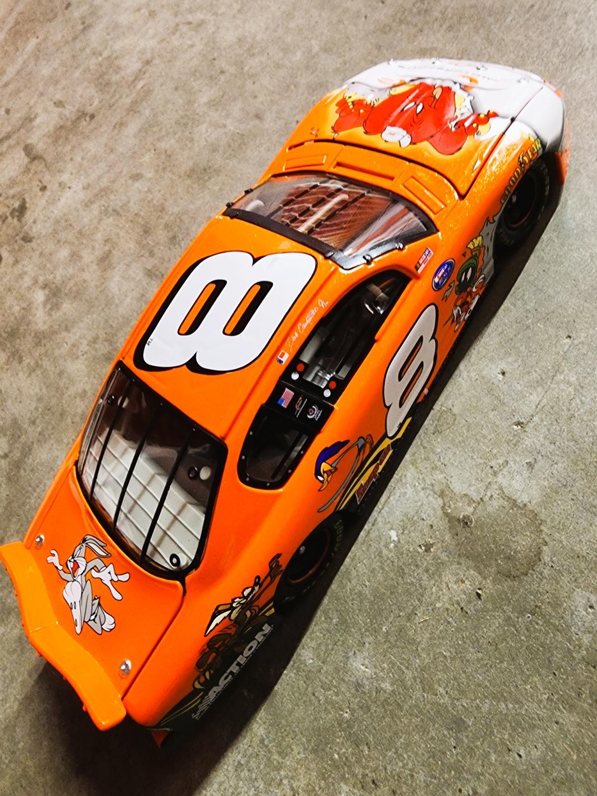 Dale Earnhardt Jr #8 Looney Tunes Monte Carlo 1:24 Diecast